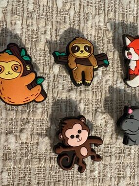 Cute Animal Shoe Charms Set includes these 5 charms. NWOT